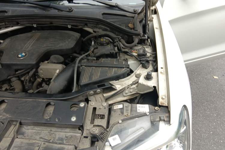 Used BMW X3 2016 xDrive20i M Sport Edition Engine Bay Left