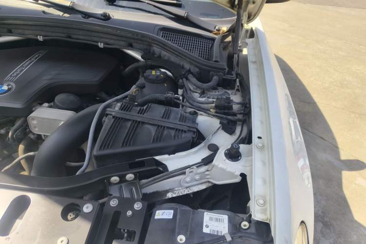 Used BMW X3 2016 xDrive20i M Sport Edition Engine Bay Left