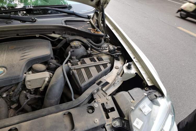 Used BMW X3 2016 xDrive20i M Sport Edition Engine Bay Left