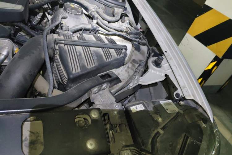 Used BMW X3 2016 sDrive20i Engine Bay Left