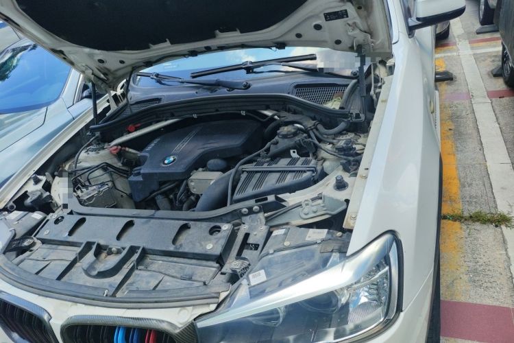 Used BMW X3 2016 sDrive20i Engine Bay Left