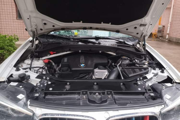 Used BMW X3 2016 sDrive20i Engine Bay