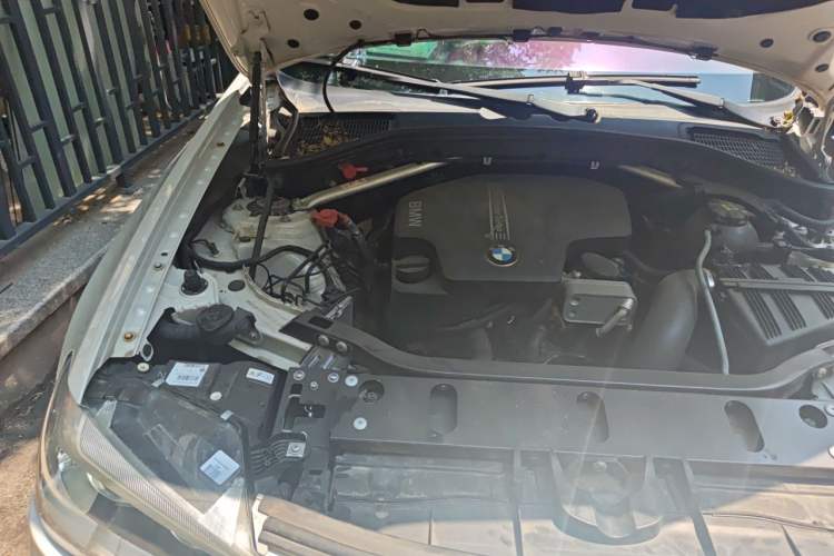 Used BMW X3 2016 sDrive20i Engine Bay Right
