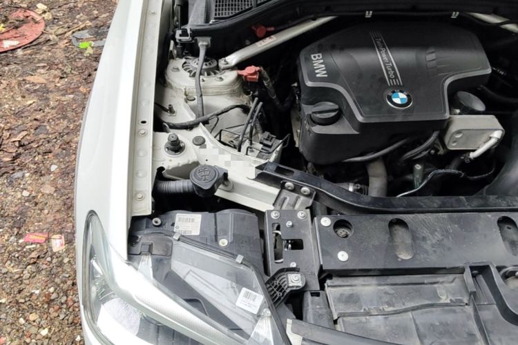 Used BMW X3 2016 sDrive20i Engine Bay Right