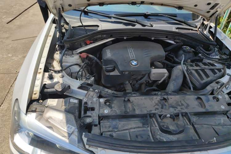 Used BMW X3 2016 sDrive20i Engine Bay Right