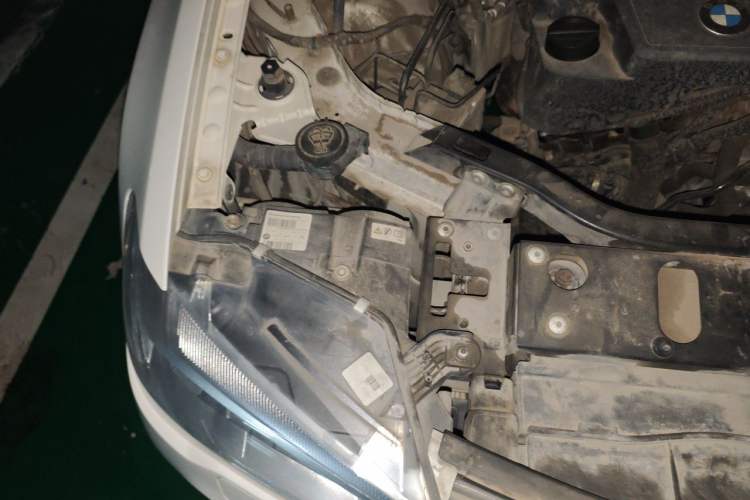Used BMW X3 2016 sDrive20i Engine Bay Right