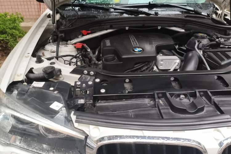 Used BMW X3 2016 sDrive20i Engine Bay Right