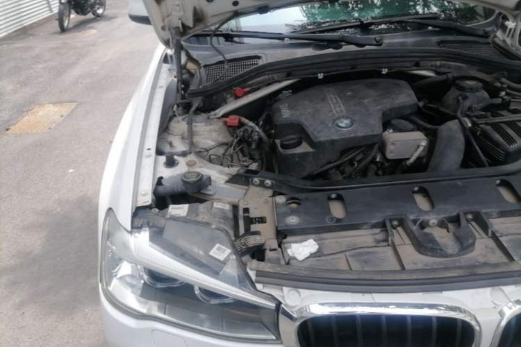 Used BMW X3 2016 sDrive20i Engine Bay Right