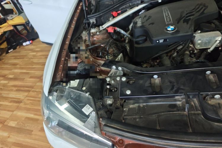 Used BMW X3 2016 sDrive20i Engine Bay Right