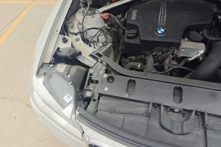 Used BMW X3 2016 sDrive20i Engine Bay Right