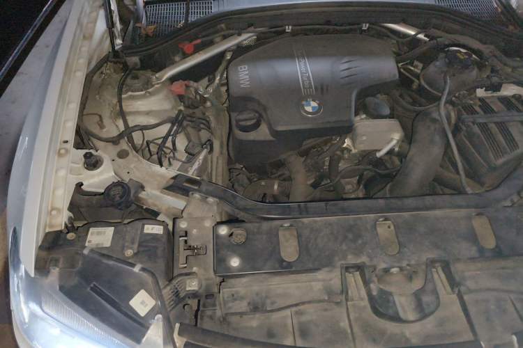 Used BMW X3 2016 sDrive20i Engine Bay Right