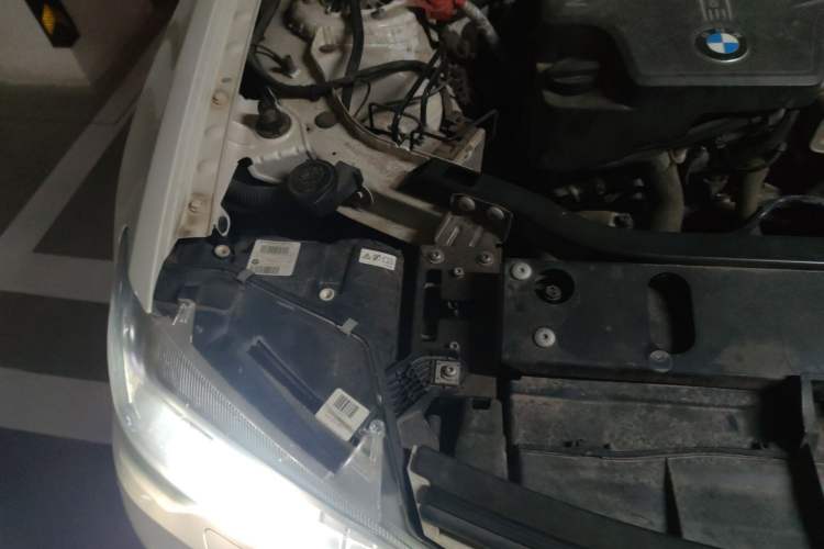 Used BMW X3 2016 xDrive20i M Sport Edition Engine Bay Right