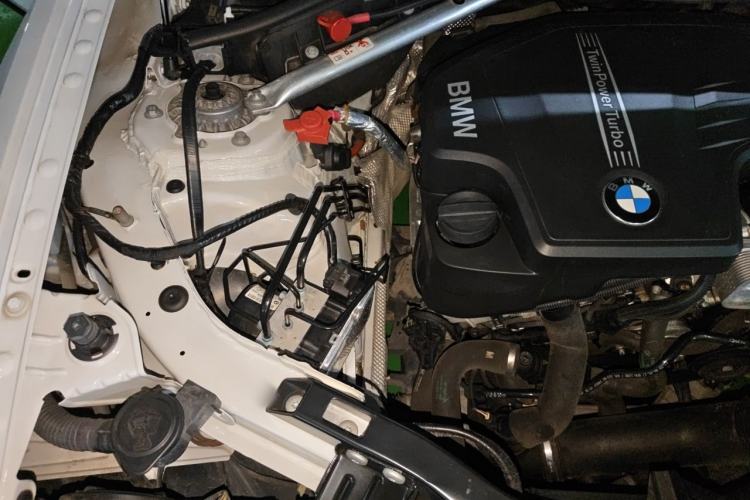 Used BMW X3  Engine Bay Right