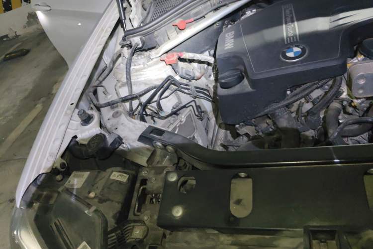 Used BMW X3 2016 sDrive20i Engine Bay Right