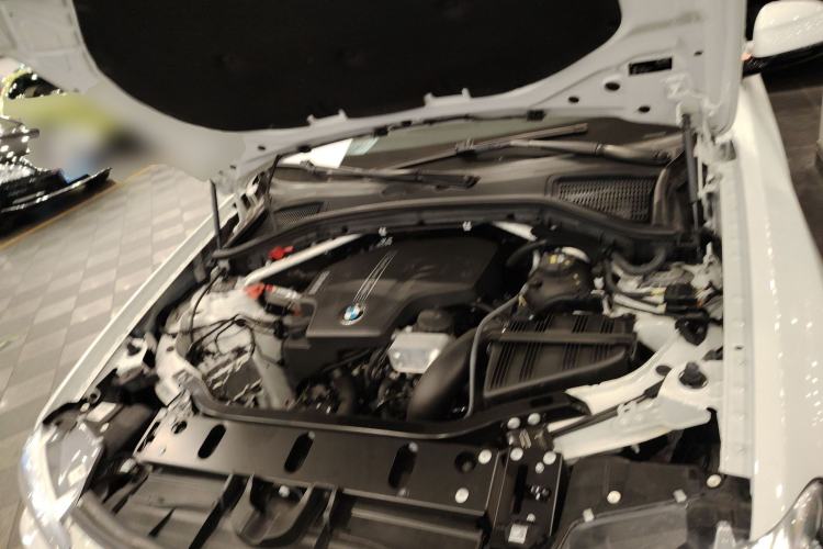 Used BMW X3 2016 xDrive20i M Sport Edition Engine Bay