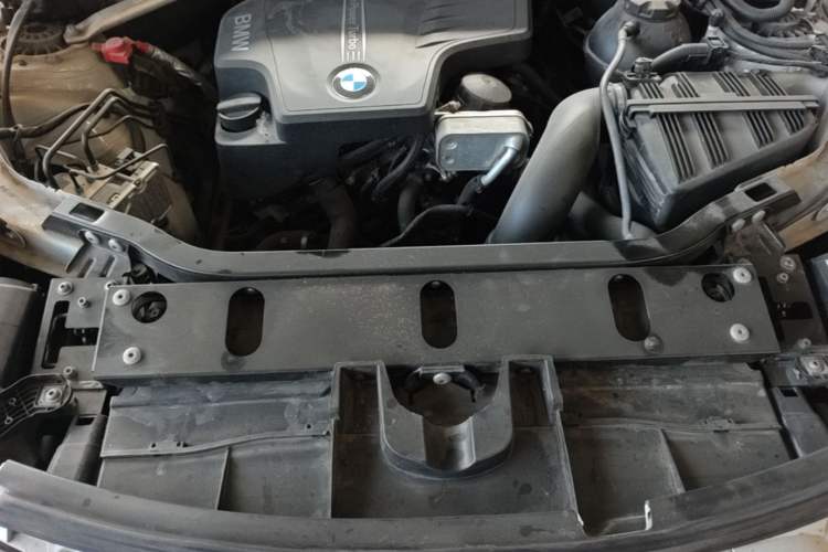 Used BMW X3 2016 sDrive20i Engine Bay