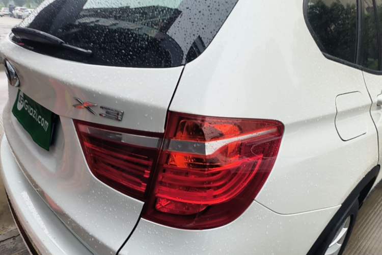Used BMW X3 2016 sDrive20i Exterior 3
