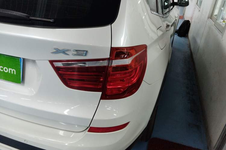 Used BMW X3 2016 sDrive20i Exterior 3