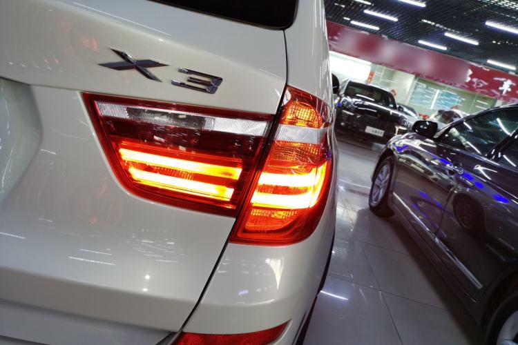 Used BMW X3 2016 sDrive20i Exterior 3