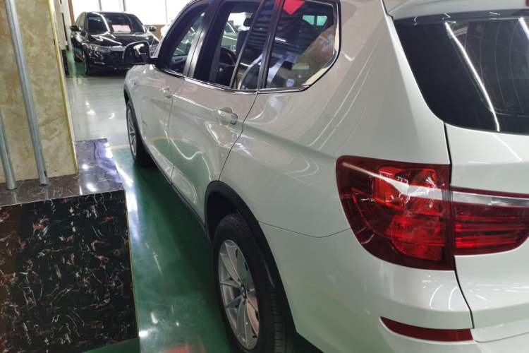 Used BMW X3 2016 sDrive20i Exterior 5