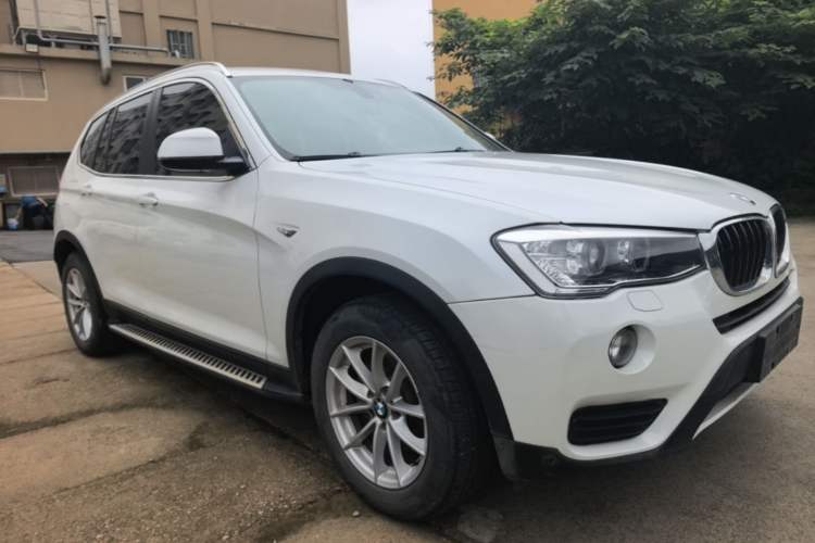 Used BMW X3 2016 sDrive20i Front Right 45 Deg