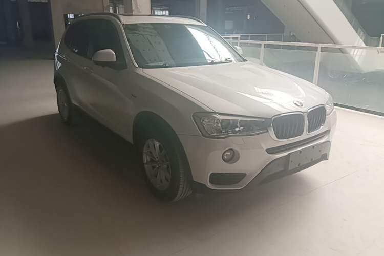 Used BMW X3 2016 sDrive20i Front Right 45 Deg