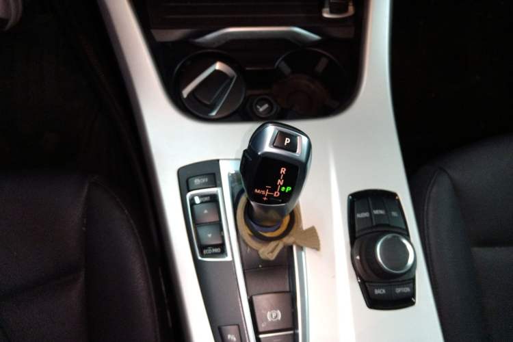 Used BMW X3 2016 sDrive20i Gear Lever