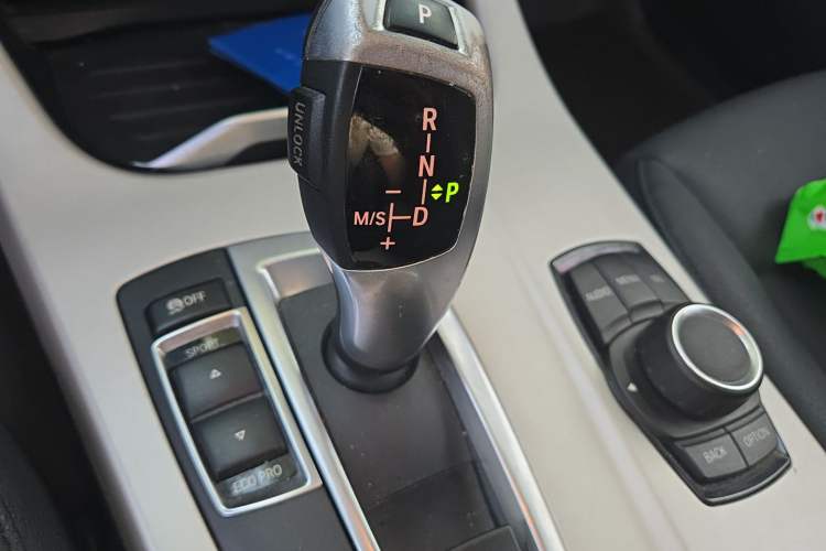 Used BMW X3 2016 sDrive20i Gear Lever