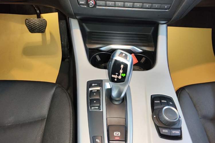Used BMW X3 2016 sDrive20i Gear Lever