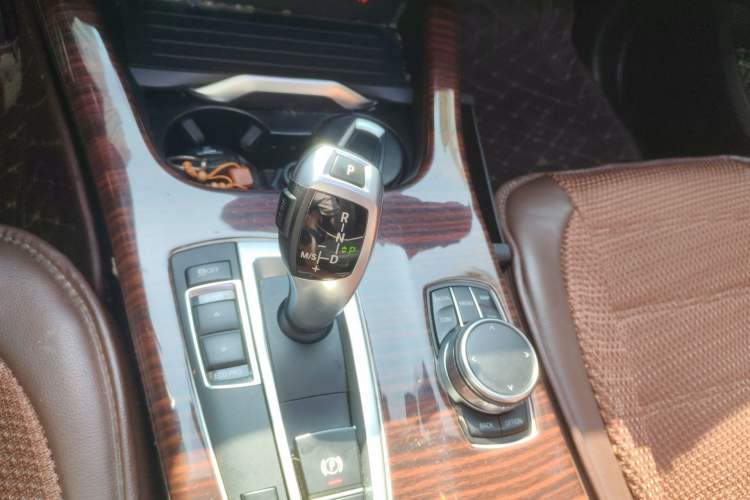 Used BMW X3 2016 sDrive20i Gear Lever