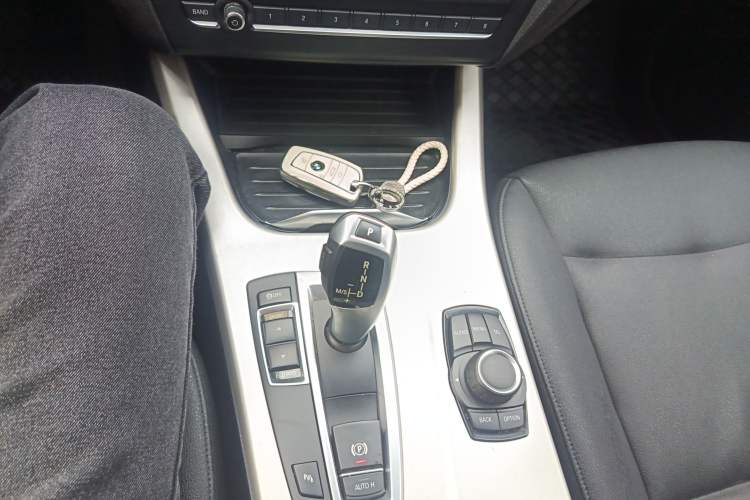 Used BMW X3 2016 sDrive20i Gear Lever