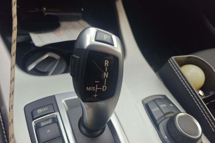 Used BMW X3 2016 sDrive20i Gear Lever