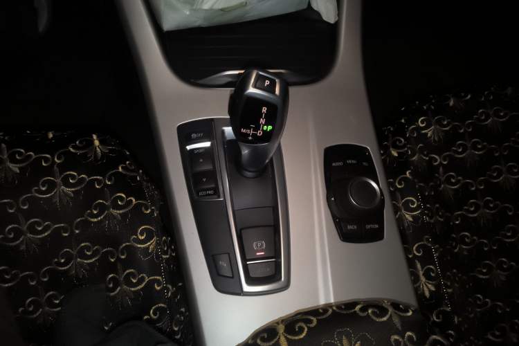 Used BMW X3 2016 sDrive20i Gear Lever