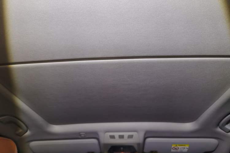 Used BMW X3  Headliner