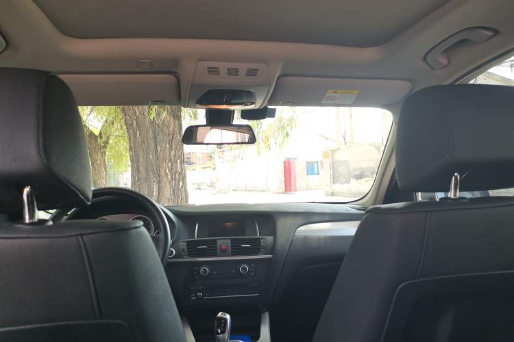 Used BMW X3 2016 sDrive20i Headliner