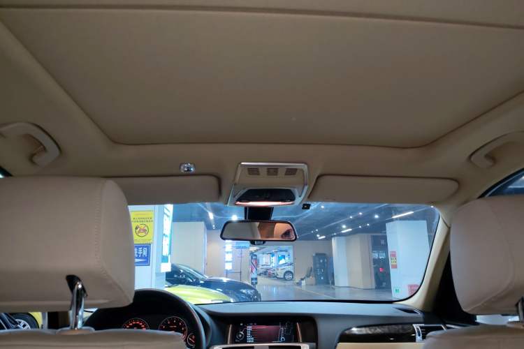 Used BMW X3 2016 sDrive20i Headliner
