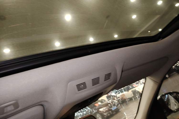 Used BMW X3 2016 xDrive20i M Sport Edition Headliner