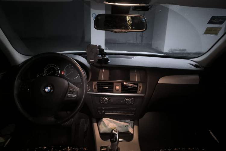Used BMW X3 2016 sDrive20i Headliner