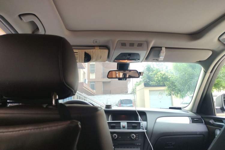 Used BMW X3 2016 sDrive20i Headliner