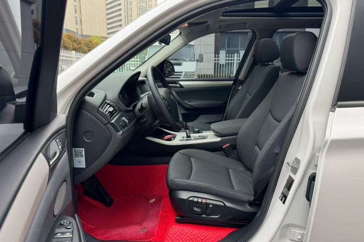 Used BMW X3 2016 sDrive20i Interior 1