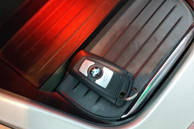Used BMW X3 2016 sDrive20i Interior 1