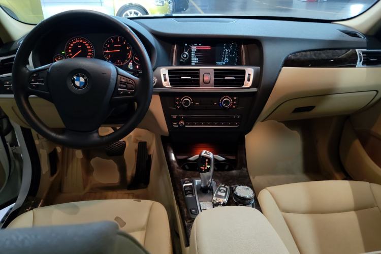 Used BMW X3 2016 sDrive20i Interior 2