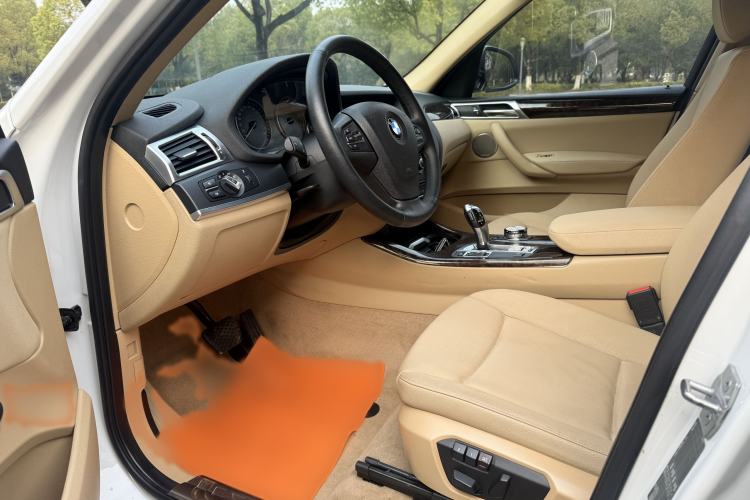Used BMW X3 2016 sDrive20i Interior 3