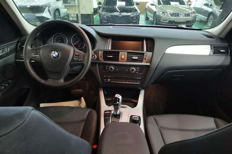 Used BMW X3 2016 sDrive20i Interior 3