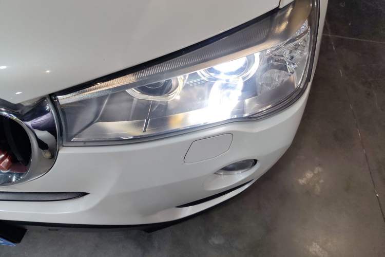 Used BMW X3 2016 sDrive20i Left Front Headlight