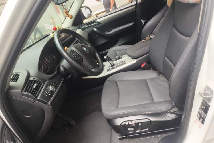 Used BMW X3 2016 sDrive20i Left Front Seat