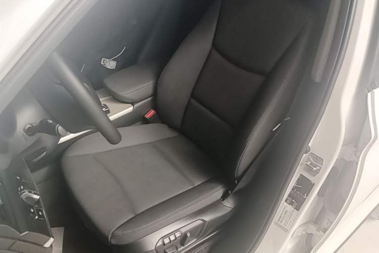 Used BMW X3 2016 sDrive20i Left Front Seat