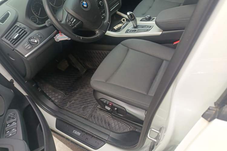 Used BMW X3 2016 sDrive20i Left Front Seat