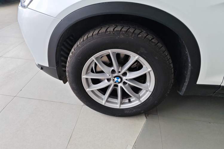 Used BMW X3 2016 sDrive20i Left Front Wheel Hub