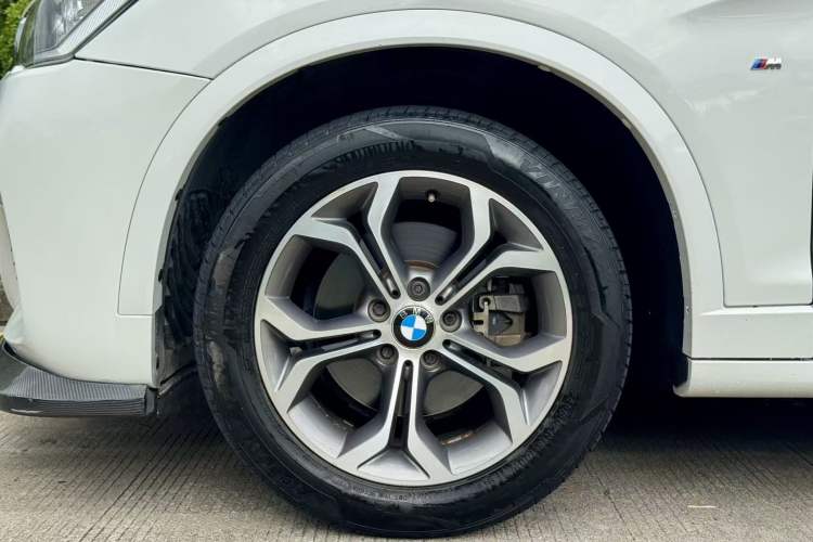 Used BMW X3 2016 xDrive20i M Sport Edition Left Front Wheel Hub